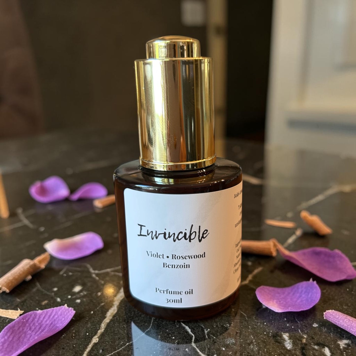 **Signature Scent Perfume Oil
